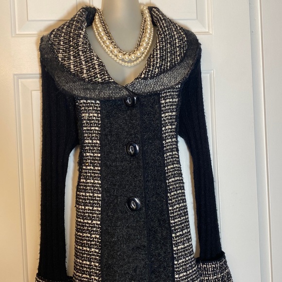 Sweater Coat A-Line style Size Medium - Picture 3 of 9